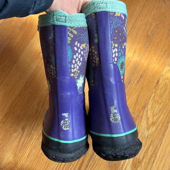 Kids Bogs - Picture 7 of 8